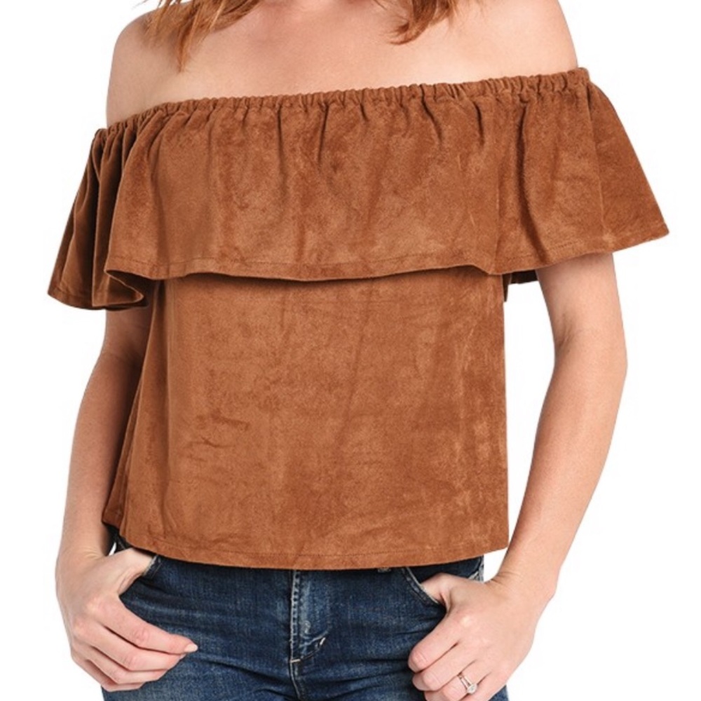 cupcakes & cashmere Brown Off-Shoulder Top